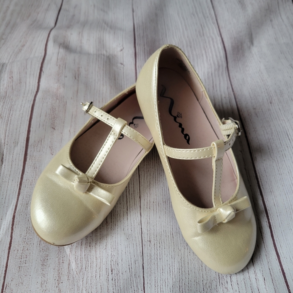 Nina Girls Dress Shoes - size 11M